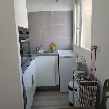 Apartment Sci Mdm